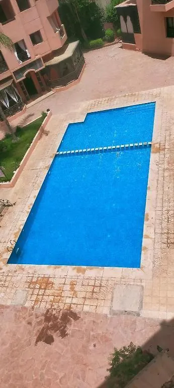 Un Moderne Chic Appartement Vue Sur Piscine Marrakesh Apartment